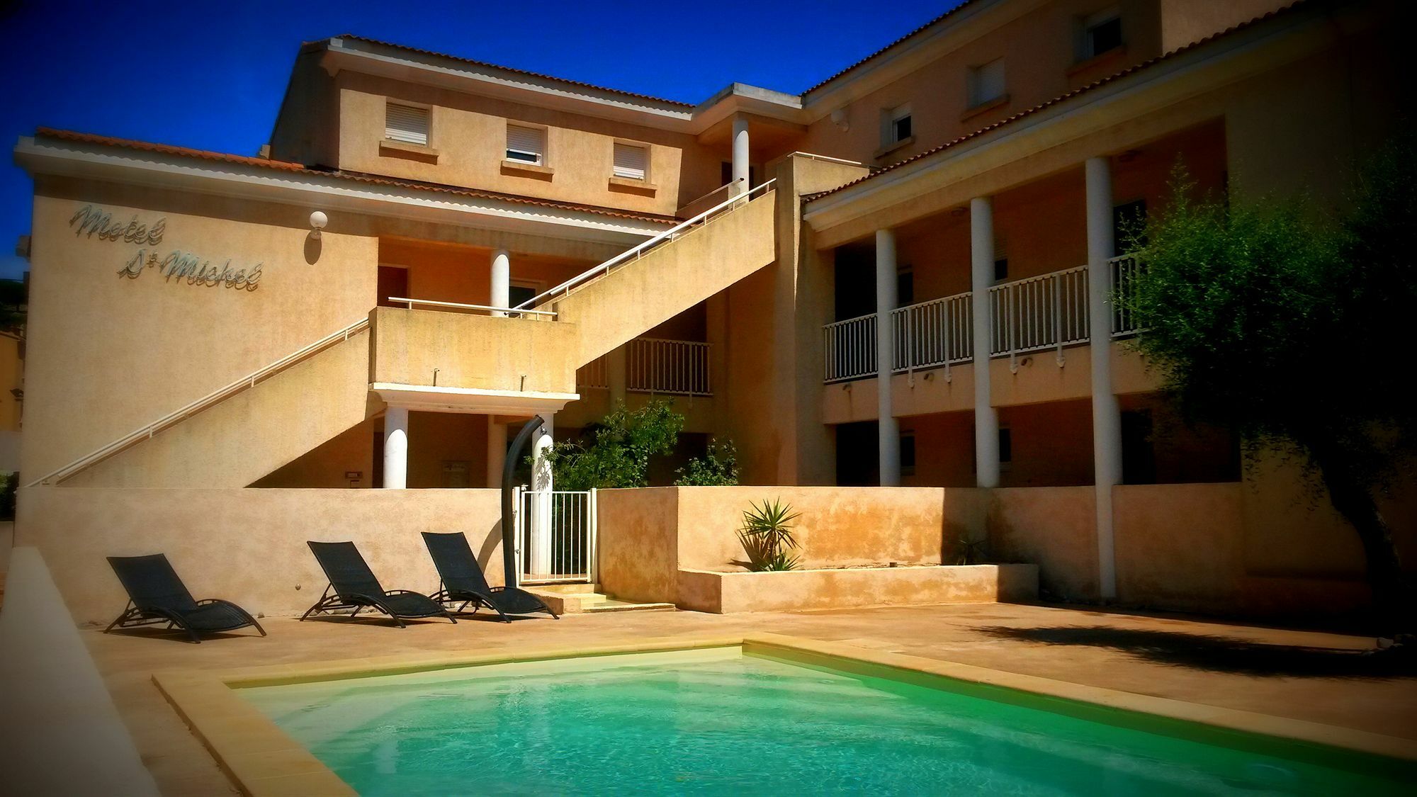 Residence Saint Michel LʼÎle-Rousse 외부 사진